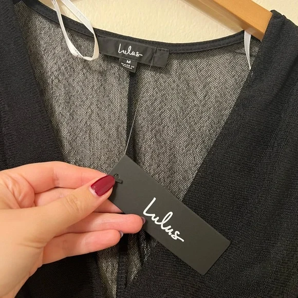 NWT Lulus Properly Trendy Black Mesh Puff Sleeve Bodysuit Medium - Picture 10 of 10